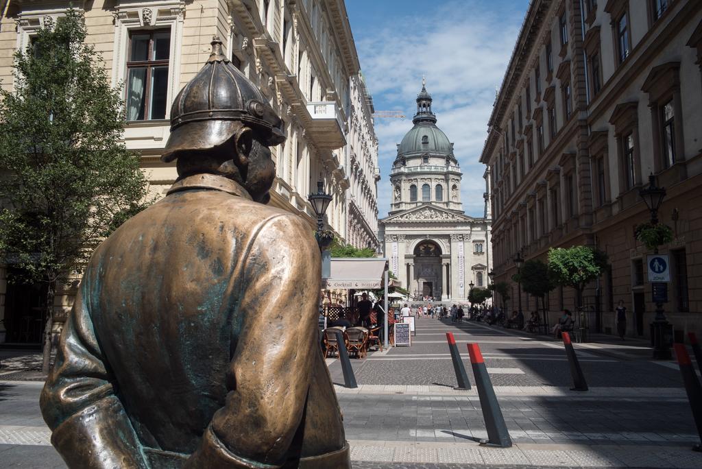 Helena Apartment With View On St. Stephan'S Basilica Budapeste Exterior foto
