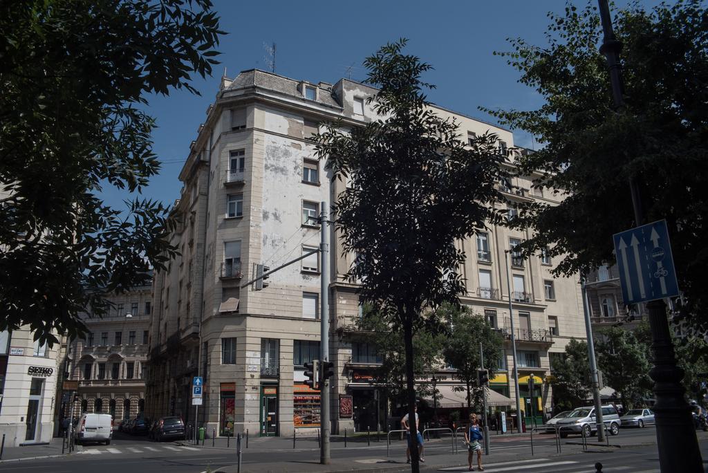 Helena Apartment With View On St. Stephan'S Basilica Budapeste Exterior foto